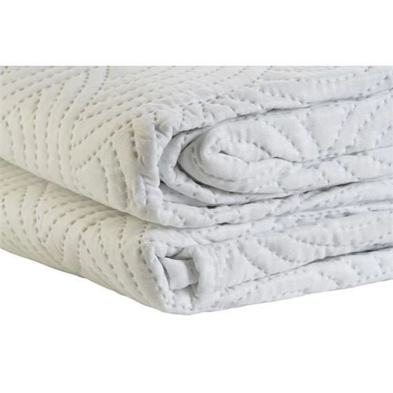 Ágytakaró mintás 270x270x1 cm