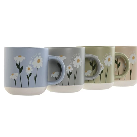 Bögre 12x8,5x9,3 cm 4 féle