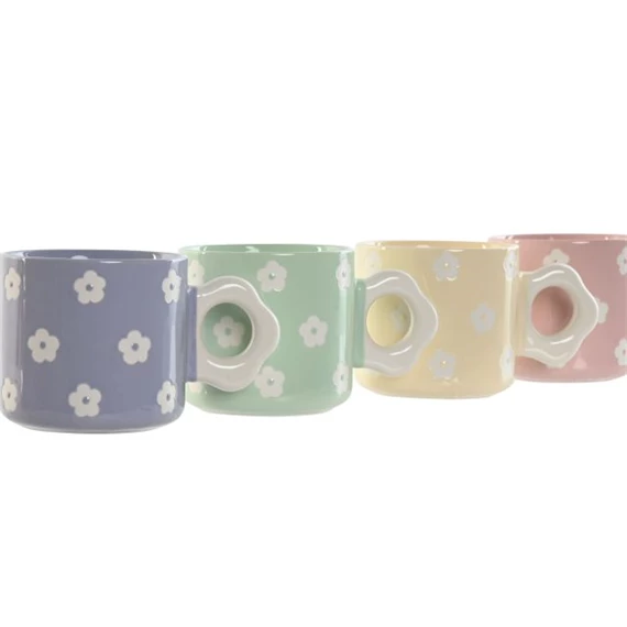 Bögre 13x8,5x8,1 cm 4 féle