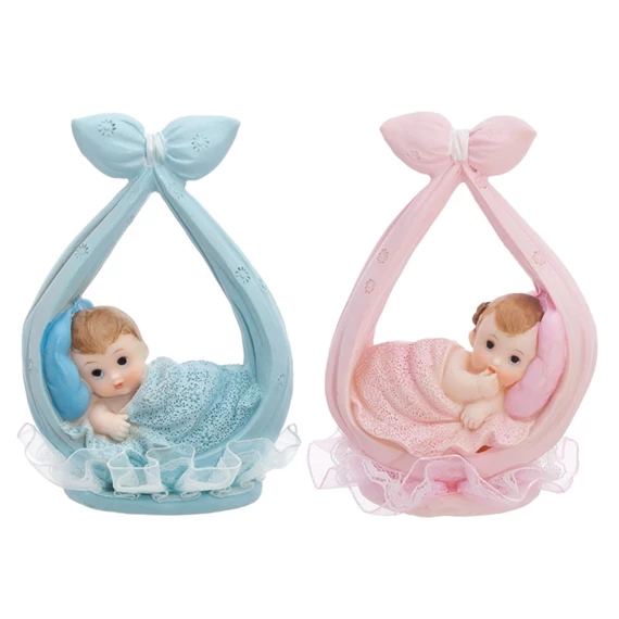 Figura baba lány sálban rózsaszín 11 cm