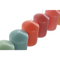 Gyertya 6,7x6,7x10 cm 6 féle