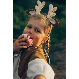 Jelmez kislányoknak őzike, vegyes