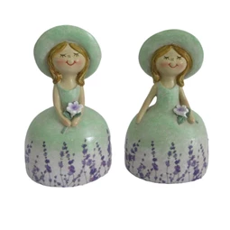 Lány levendula ruhában álló 7,5x5,5x13 cm 2 féle