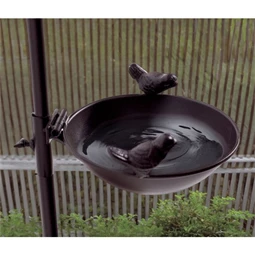 Madáritató földbe szúrható 60x62x126 cm 3 féle