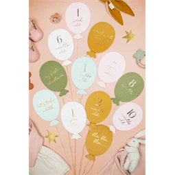 Mérföldkő kártyák lufi formában, vegyes 11,5x17 cm