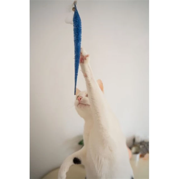 Pálcikás macskajáték