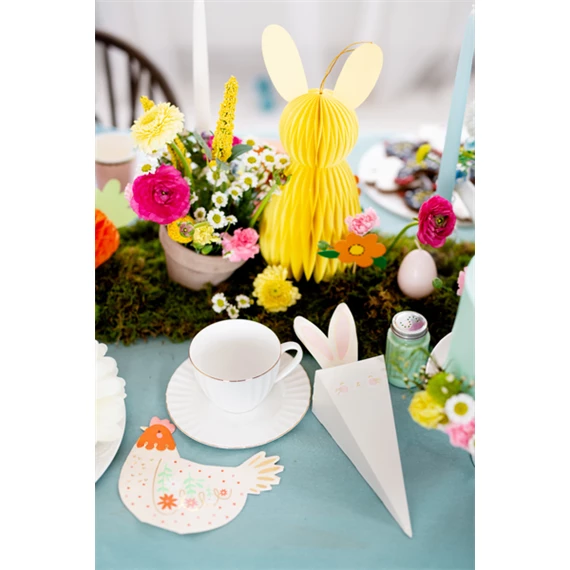 Papír dekoráció méhsejt nyuszi sárga 30 cm