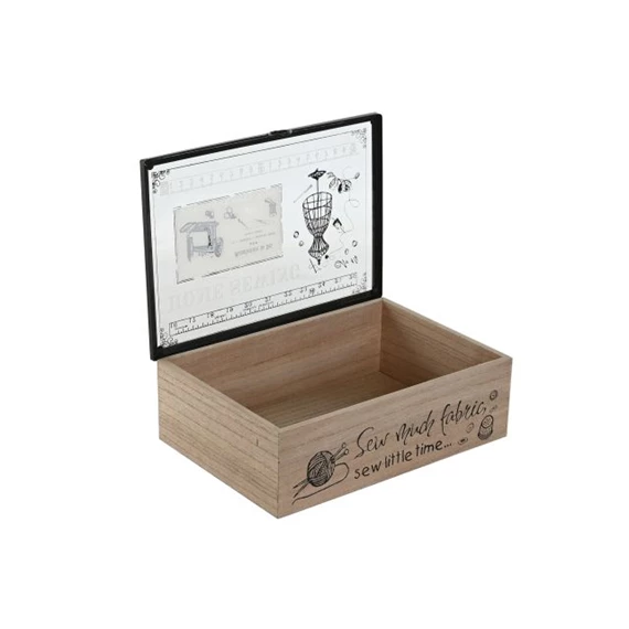 Varrókészlet dobozban 25x17x8 cm